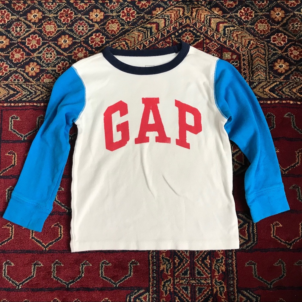GAP Long-sleeve Tee